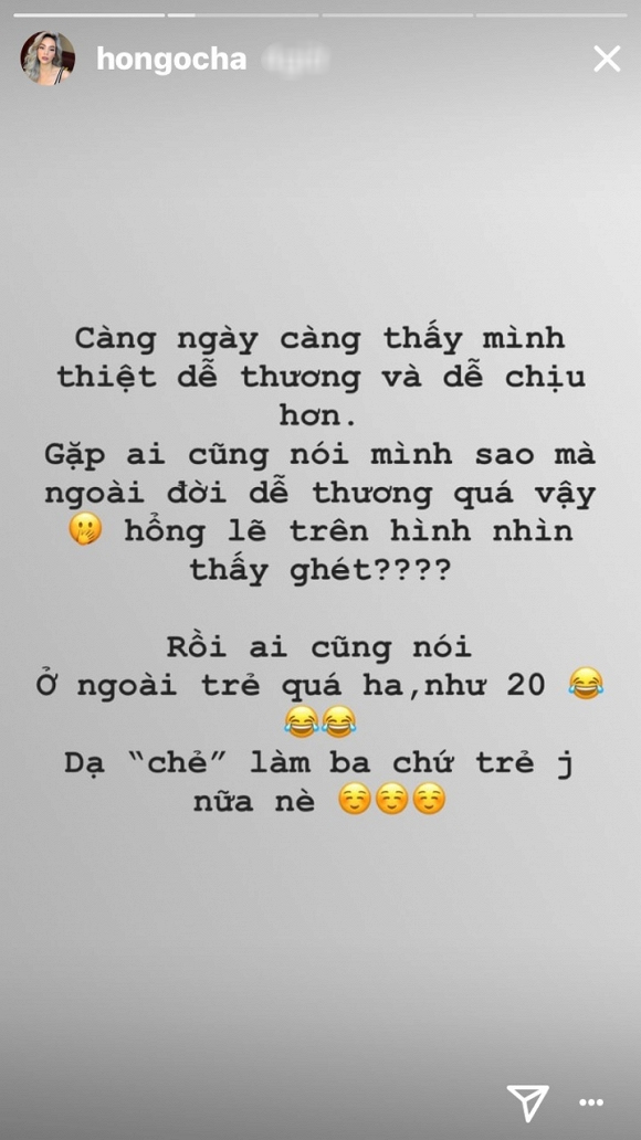 Hà Hồ lầy lội kể chuyện bất ngờ được khen khi đang giải quyết nỗi buồn trong toilet