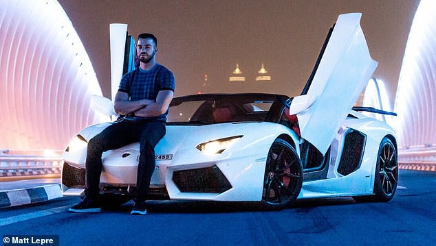 Tỷ phú Úc tuyển trợ lý: Trả lương tiền tỷ, được chu du khắp thế giới với phúc lợi như mơ nếu đạt vài yêu cầu không quá khó