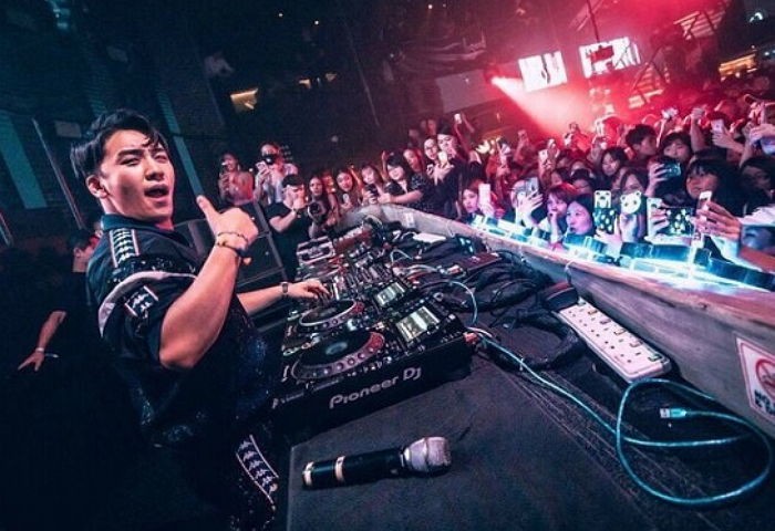 Đây là cáo buộc phạm tội đầu tiên Seungri đứng ra thừa nhận!