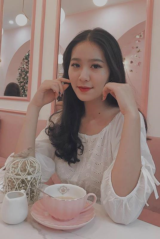 Chân dung tân hoa khôi tài năng, xinh đẹp của ĐH Văn hóa Hà Nội