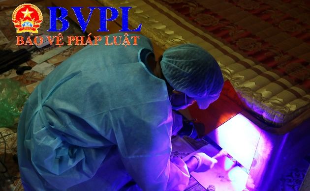 Cận cảnh cuộc khám xét dài kỷ lục nhà Bùi Văn Công