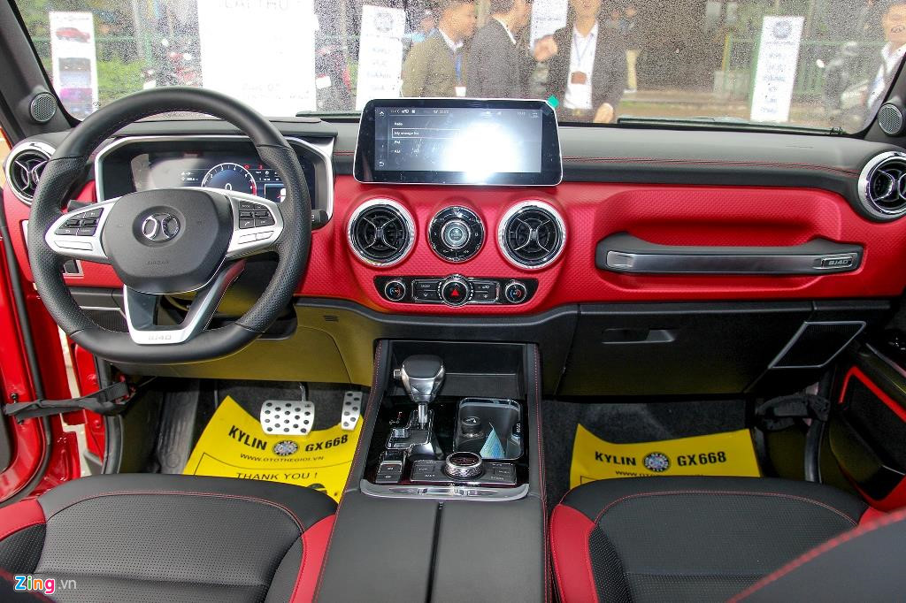 Cận cảnh SUV Trung Quốc BAIC BJ40 mới đổ bộ VN, giá 900 triệu Cận cảnh SUV Trung Quốc BAIC BJ40 mới đổ bộ VN, giá 900 triệu