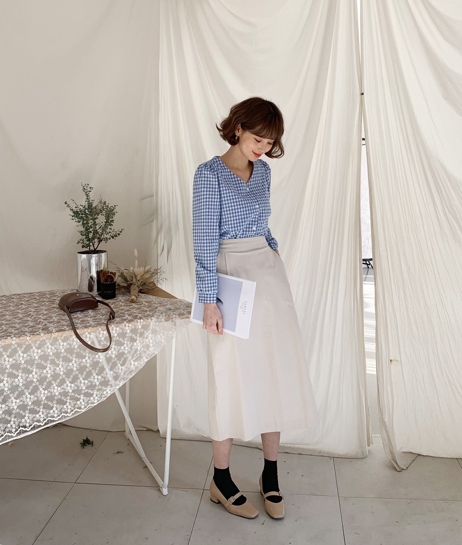 Trước khi sắm chân váy, điều tối thiểu bạn cần làm là nhận diện 4 kiểu dáng đang lỗi mốt sau đây