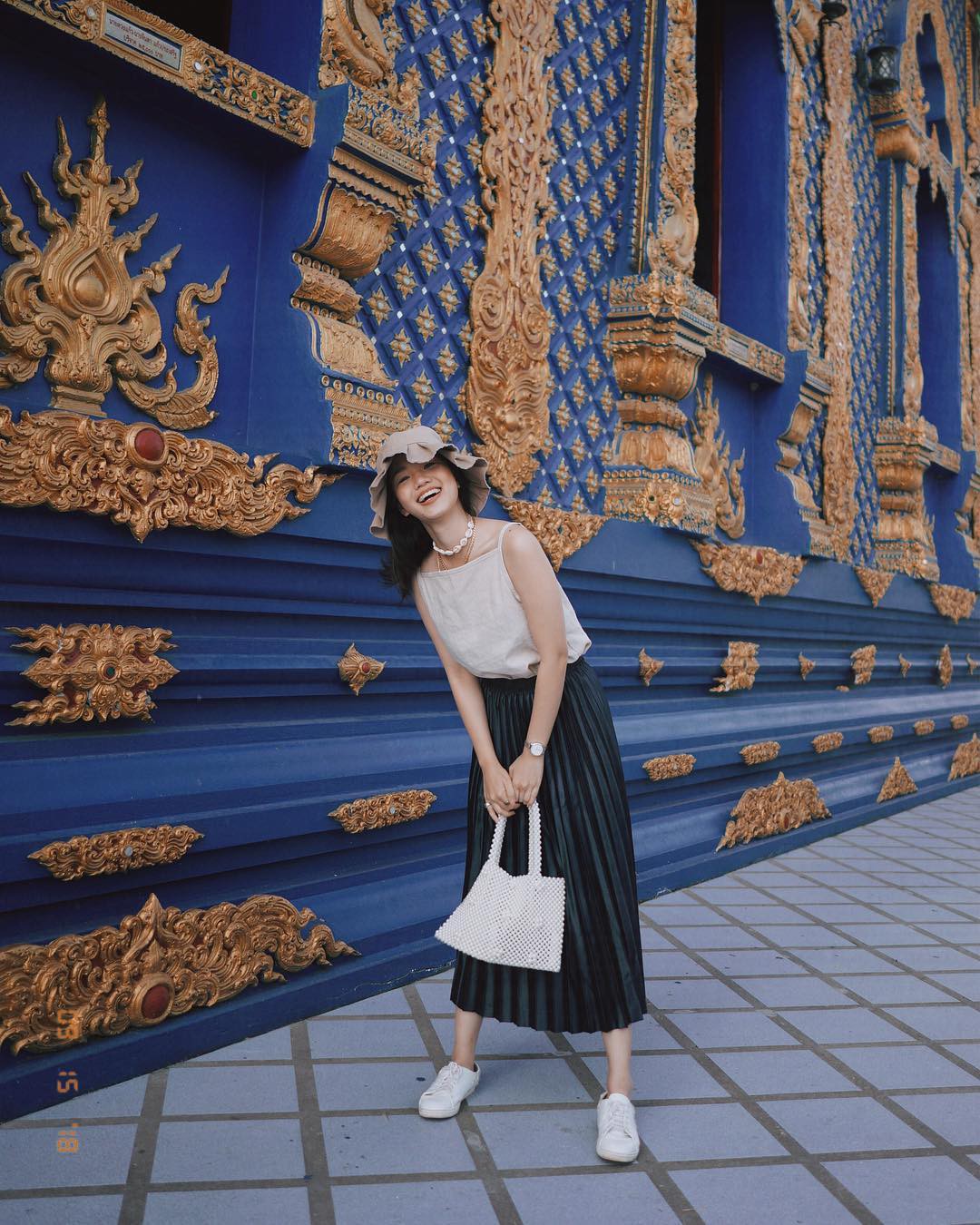 Trước khi sắm chân váy, điều tối thiểu bạn cần làm là nhận diện 4 kiểu dáng đang lỗi mốt sau đây