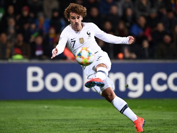 Clip: Griezmann và Mbappe lập công, đương kim vô địch thế giới phô trương sức mạnh trên đất khách