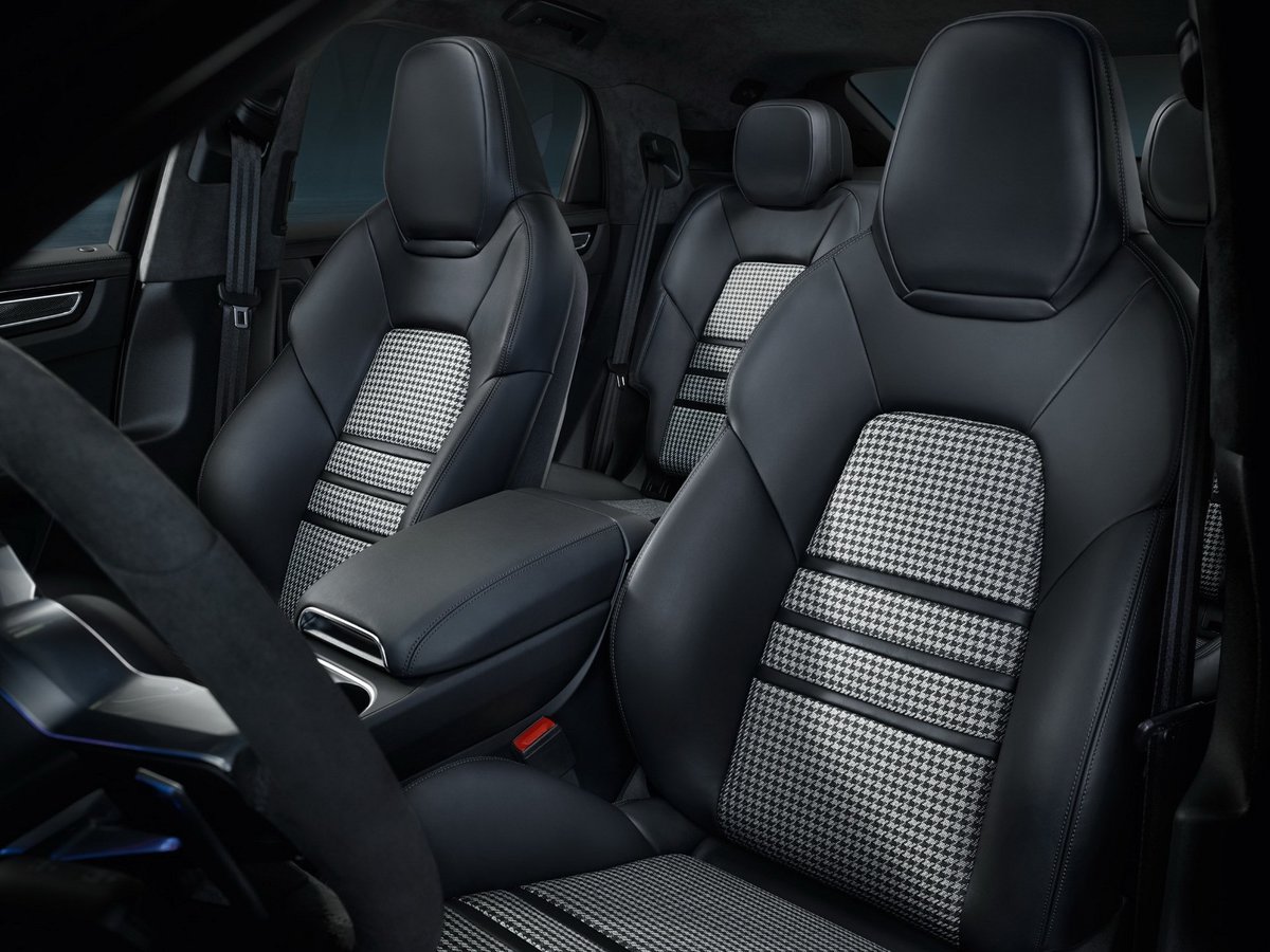 Porsche Cayenne Coupe ra mắt - đối thủ BMW X6 Porsche Cayenne Coupe ra mắt - đối thủ BMW X6