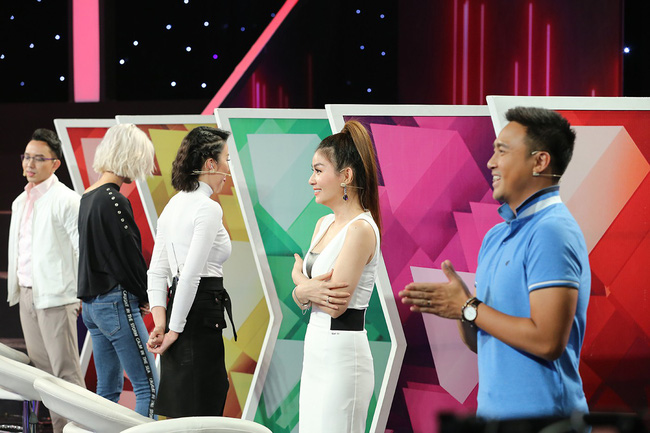 Hari Won trợn mắt, to tiếng với Trấn Thành trên sóng truyền hình: Ăn cho cố vô đi...