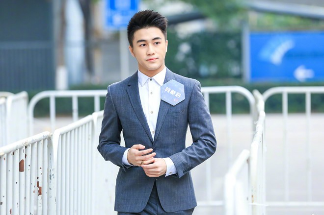 Thâm cung nội chiến phiên bản vua sòng bài Macau: 4 bà vợ tranh từng hào, 17 người con tài giỏi đi liền với tai tiếng