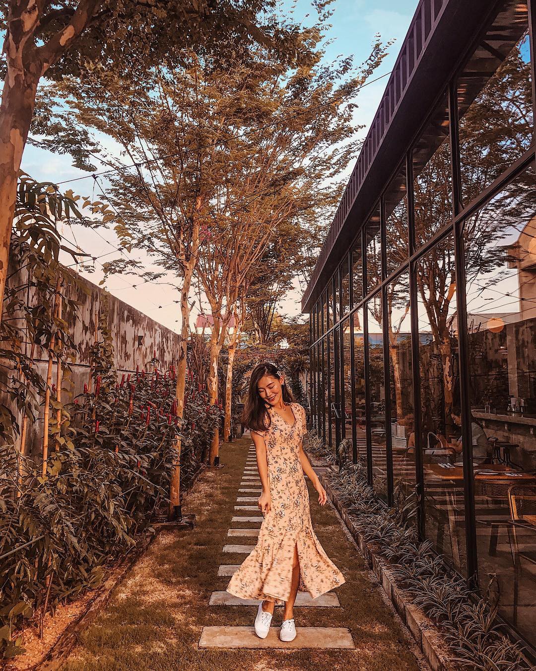 3 mẫu váy tưởng đơn giản nhưng lại giúp người mặc đẹp gọn tức thì