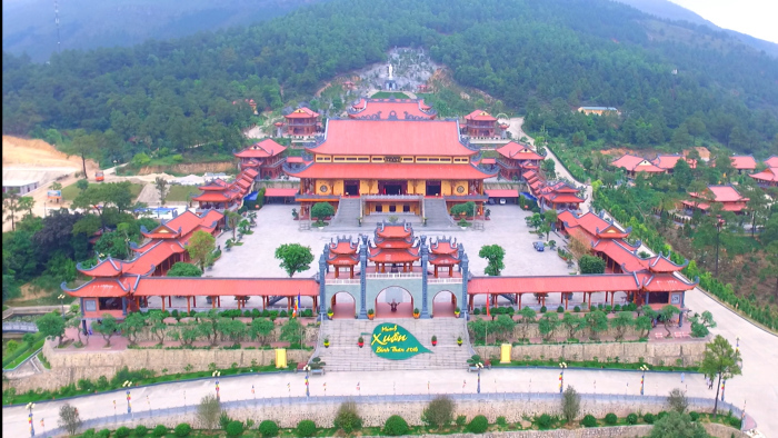 Hàng trăm tỷ đồng đổ về chùa Ba Vàng trong 3 năm xây dựng