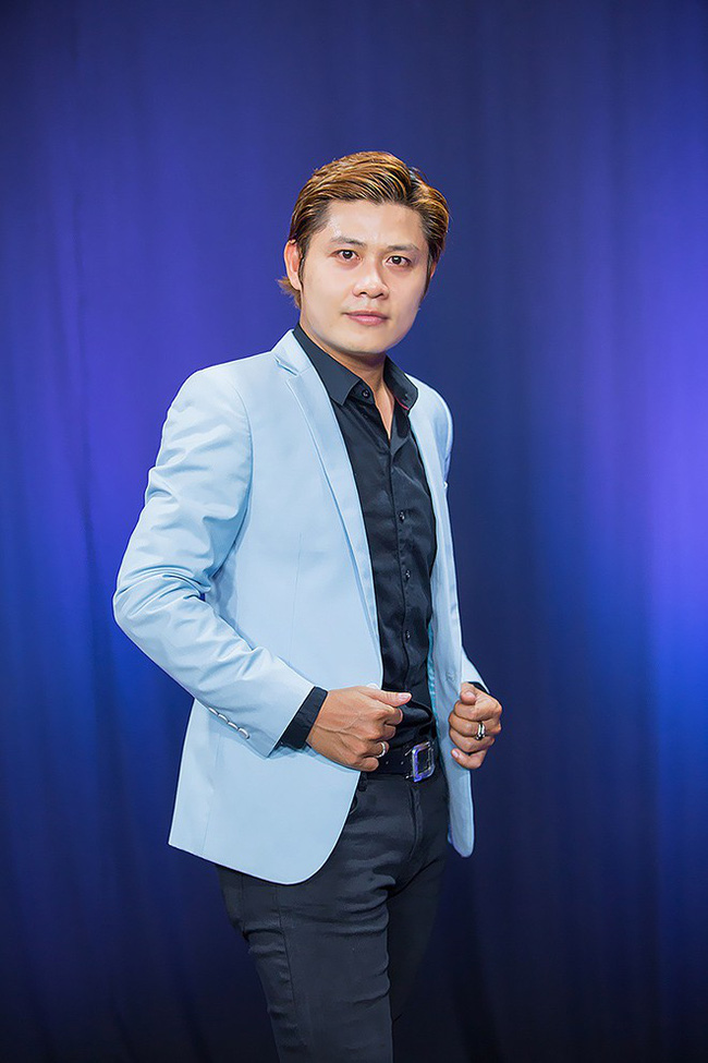 Dân mạng phẫn nộ trước lý do Nguyễn Văn Chung đưa ra để xin lỗi Nguyên Khang sau khi tung tin lộ kết quả Confetti