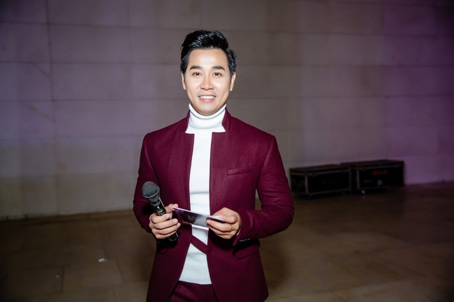 Dân mạng phẫn nộ trước lý do Nguyễn Văn Chung đưa ra để xin lỗi Nguyên Khang sau khi tung tin lộ kết quả Confetti