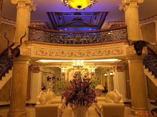 Đọ độ khủng bên trong nhà bạc tỷ của sao Việt: Người mạnh tay dát vàng như cung điện, người tối giản đến từng chi tiết!