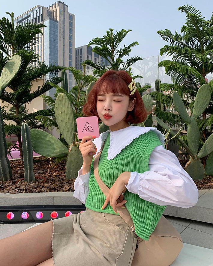 Thử nhuộm tóc nâu đào xinh muốn ngất đi, chắc chắn bạn quên mọi tông nâu đỏ, nâu rêu truyền thống