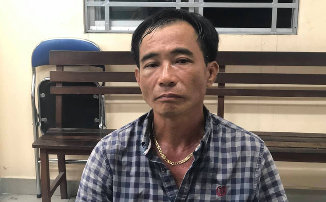 Đi chùa, người đàn ông bị mất túi xách chứa ĐTDĐ Vertu giá gần 1 tỷ đồng ở Sài Gòn