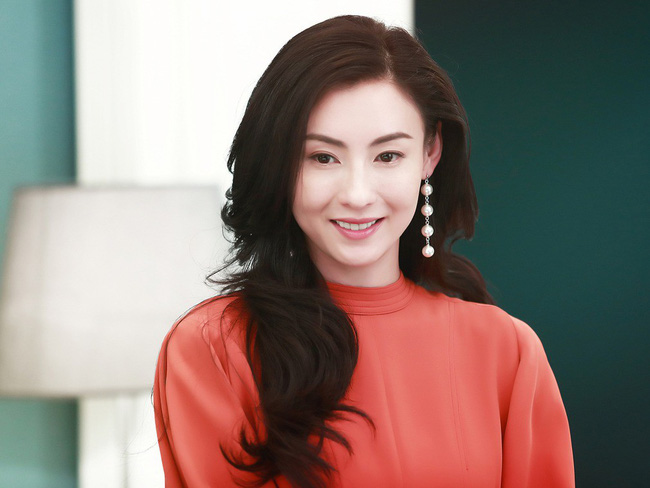 Trương Bá Chi - ngôi sao đáng thương của Cbiz: Bị bỏ rơi khi đang mang thai, sinh con 1 mình chống đỡ dư luận?