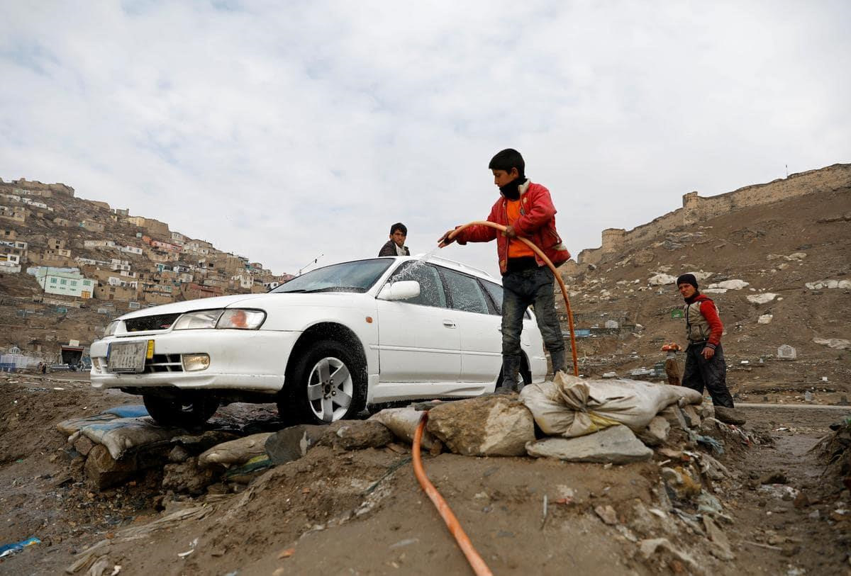 Những trẻ em bị bán, lạm dụng và giết hại vì chiến tranh ở Afghanistan