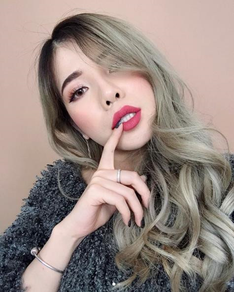 Changmakeup là beauty blogger Việt đầu tiên nhận nút vàng YouTube