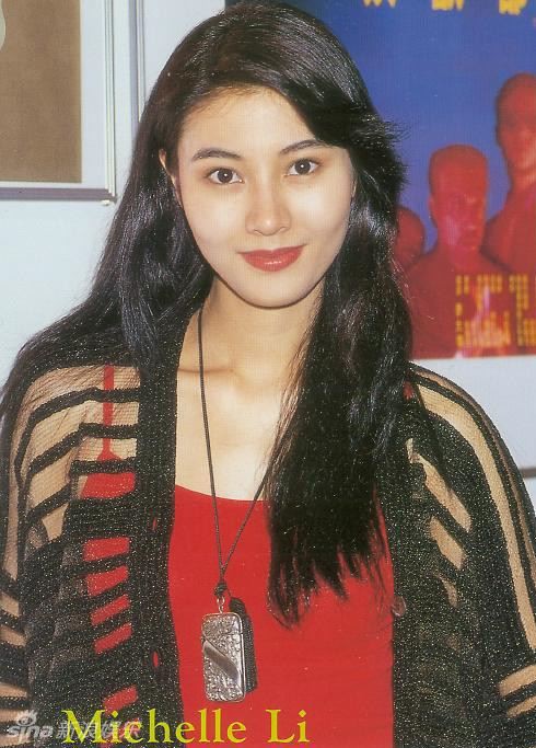 Ở Hong Kong có 2 thứ không bao giờ phải nghi ngờ đó là tiền của Lý Gia Thành và sắc đẹp của Lý Gia Hân Ở Hong Kong có 2 thứ không bao giờ phải nghi ngờ đó là tiền của Lý Gia Thành và sắc đẹp của Lý Gia Hân