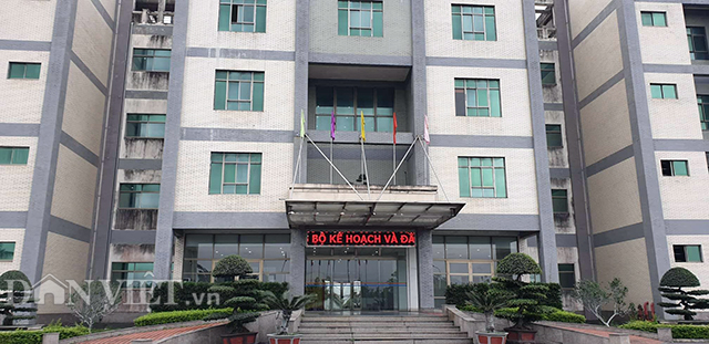 Bắt khẩn cấp Chủ tịch HĐQT Cty CP Nhiệt điện Quảng Ninh