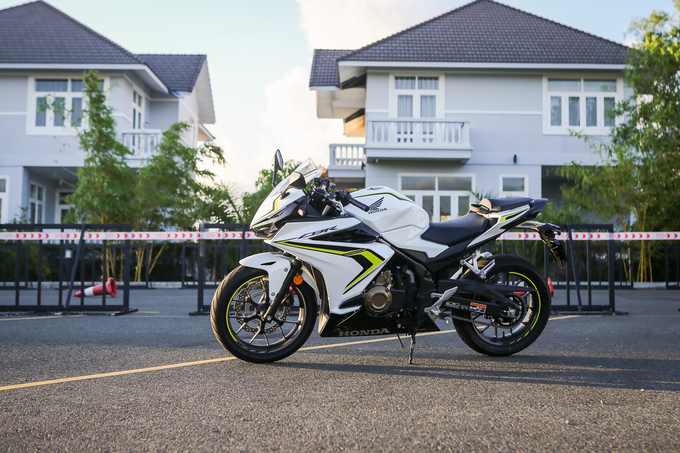 Honda CBR500R - môtô thể thao cho người mới chơi tại Việt Nam