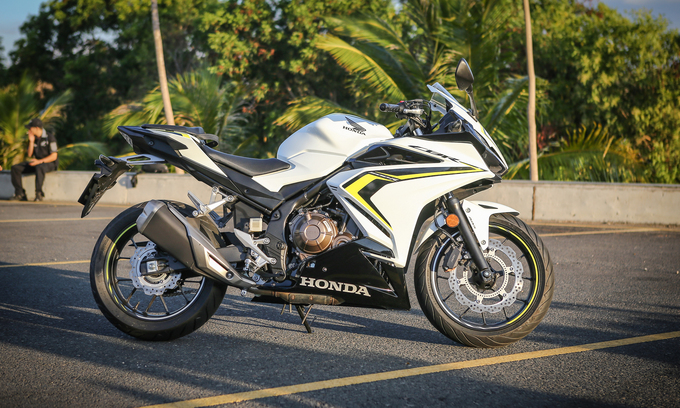 Honda CBR500R - môtô thể thao cho người mới chơi tại Việt Nam