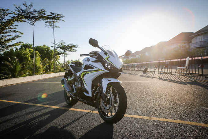 Honda CBR500R - môtô thể thao cho người mới chơi tại Việt Nam