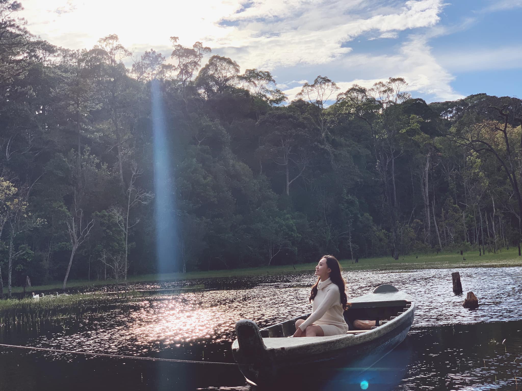 MC thời tiết VTV phản ứng bất ngờ trước câu hỏi thu nhập 60-70 triệu/tháng