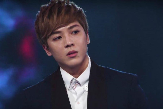 Nam thần tài xế từng gây bão mạng kết hôn với bạn gái xinh đẹp