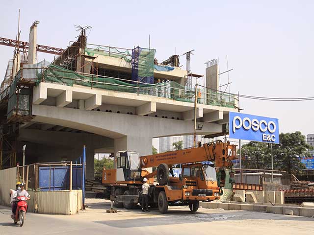 Thu hồi các bãi trông giữ xe phố Trần Hưng Đạo để làm đường sắt Nhổn - ga Hà Nội