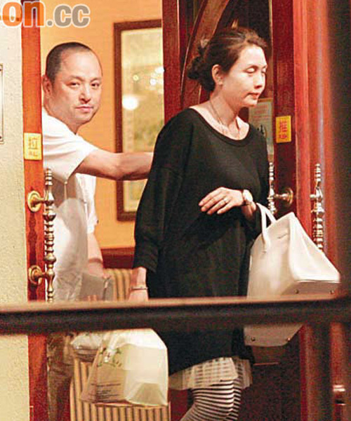 Nữ hoàng cảnh nóng một thời hiện sở hữu khối tài sản khủng là ai?