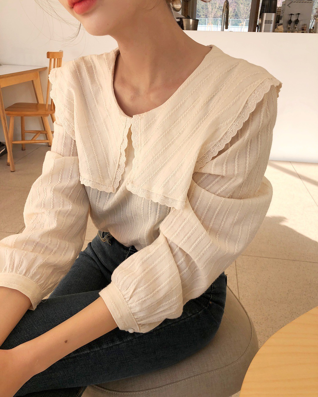 Nếu muốn trẻ hóa phong cách mà vẫn ra dáng quý cô công sở chuyên nghiệp thì bạn đừng bỏ qua 5 items này Nếu muốn trẻ hóa phong cách mà vẫn ra dáng quý cô công sở chuyên nghiệp thì bạn đừng bỏ qua 5 items này