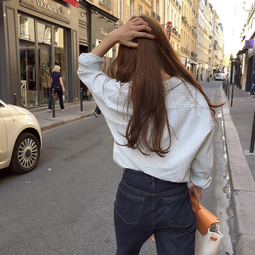 Nếu muốn trẻ hóa phong cách mà vẫn ra dáng quý cô công sở chuyên nghiệp thì bạn đừng bỏ qua 5 items này Nếu muốn trẻ hóa phong cách mà vẫn ra dáng quý cô công sở chuyên nghiệp thì bạn đừng bỏ qua 5 items này