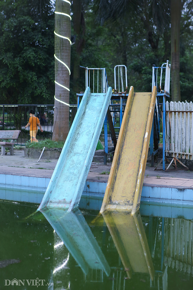 Công viên chục tỷ ở Hà Nội thành tổ hợp nhà hàng tiệc cưới, bãi xe