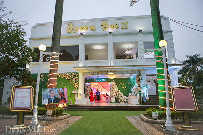 Công viên chục tỷ ở Hà Nội thành tổ hợp nhà hàng tiệc cưới, bãi xe