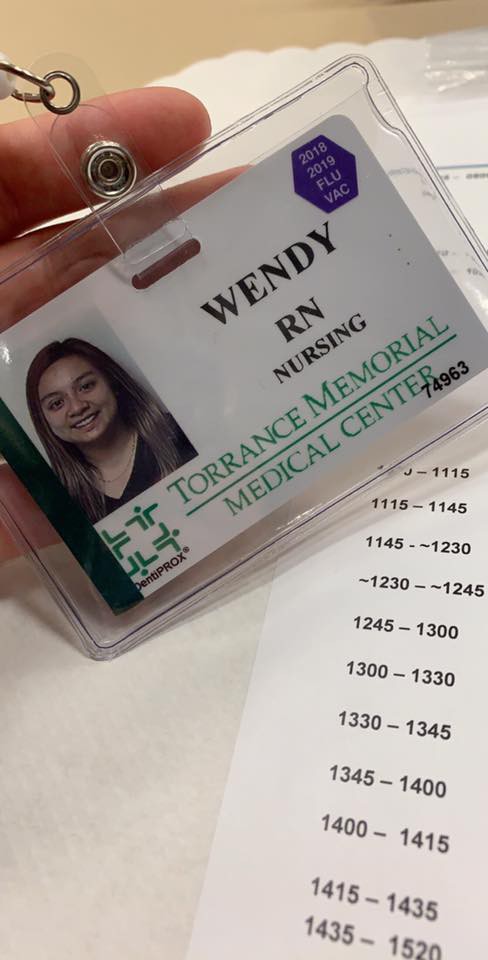 Phi Nhung hạnh phúc khoe con gái đã trở thành y tá tại trung tâm y tế ở Mỹ, sẽ về Việt Nam thăm khám cho bà con nghèo trong tương lai