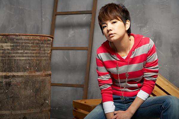 Nàng tomboy Ella (S.H.E) sau 10 năm: Biến hình thành bà mẹ U40 nữ tính, nhưng style chất ngất mới là điều gây trầm trồ
