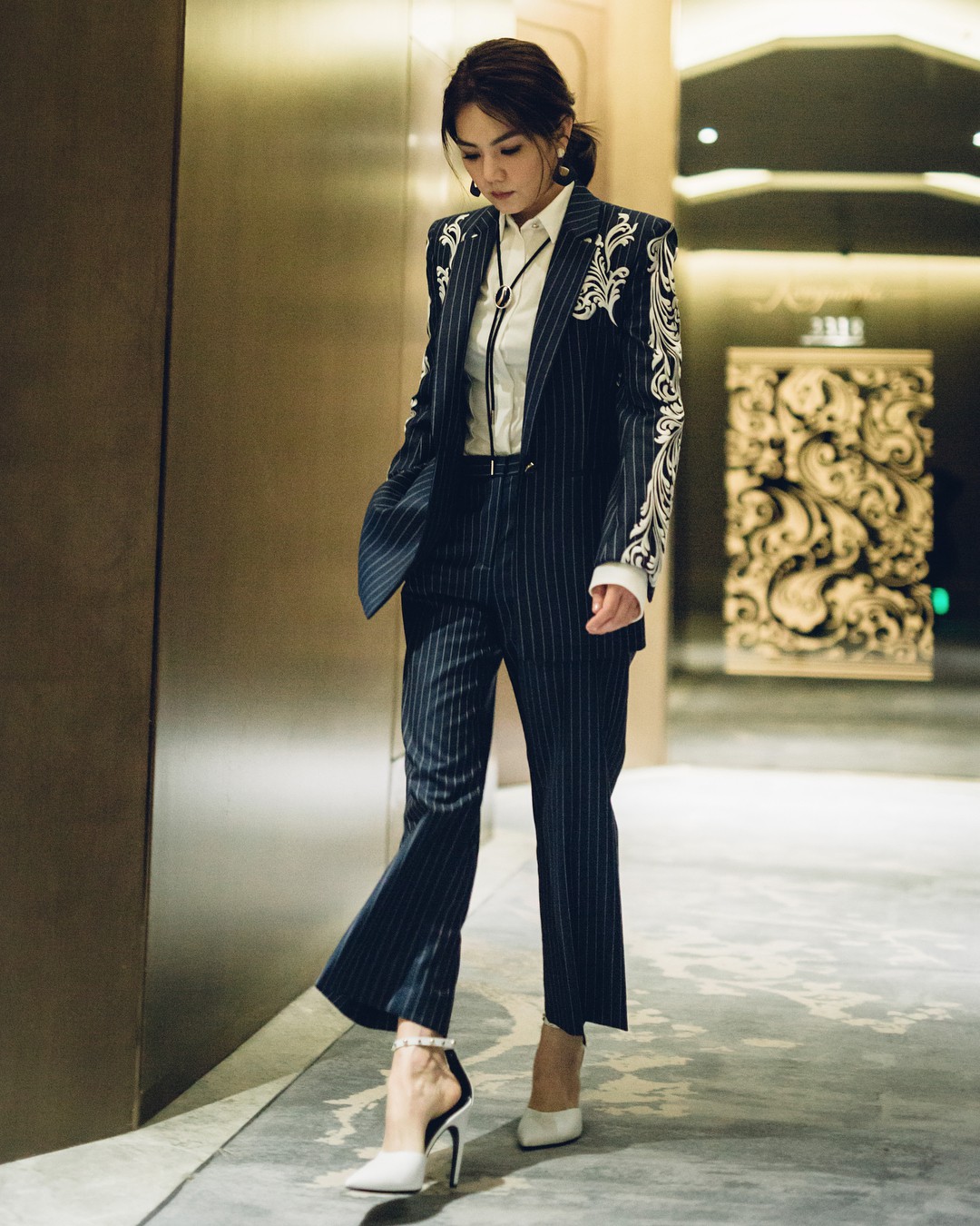 Nàng tomboy Ella (S.H.E) sau 10 năm: Biến hình thành bà mẹ U40 nữ tính, nhưng style chất ngất mới là điều gây trầm trồ
