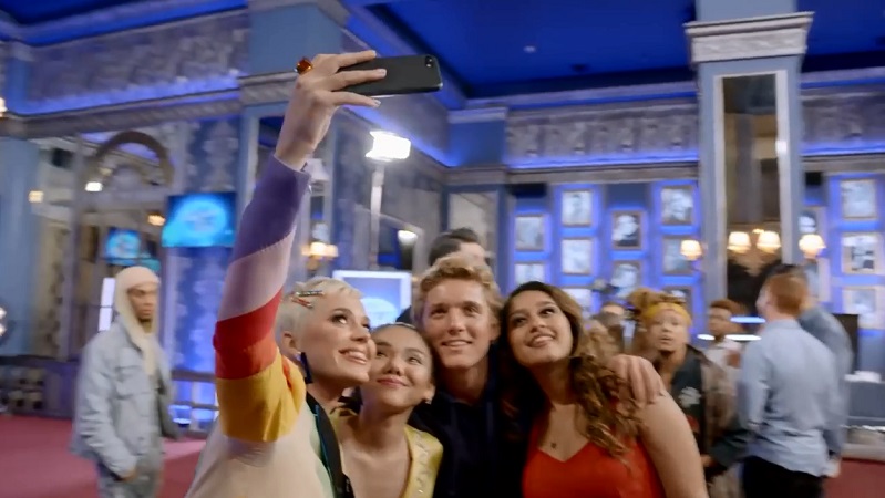 Bị nhận xét hát như hét vào mặt, Minh Như bật khóc khi được tiến thẳng vào Top 40 American Idol