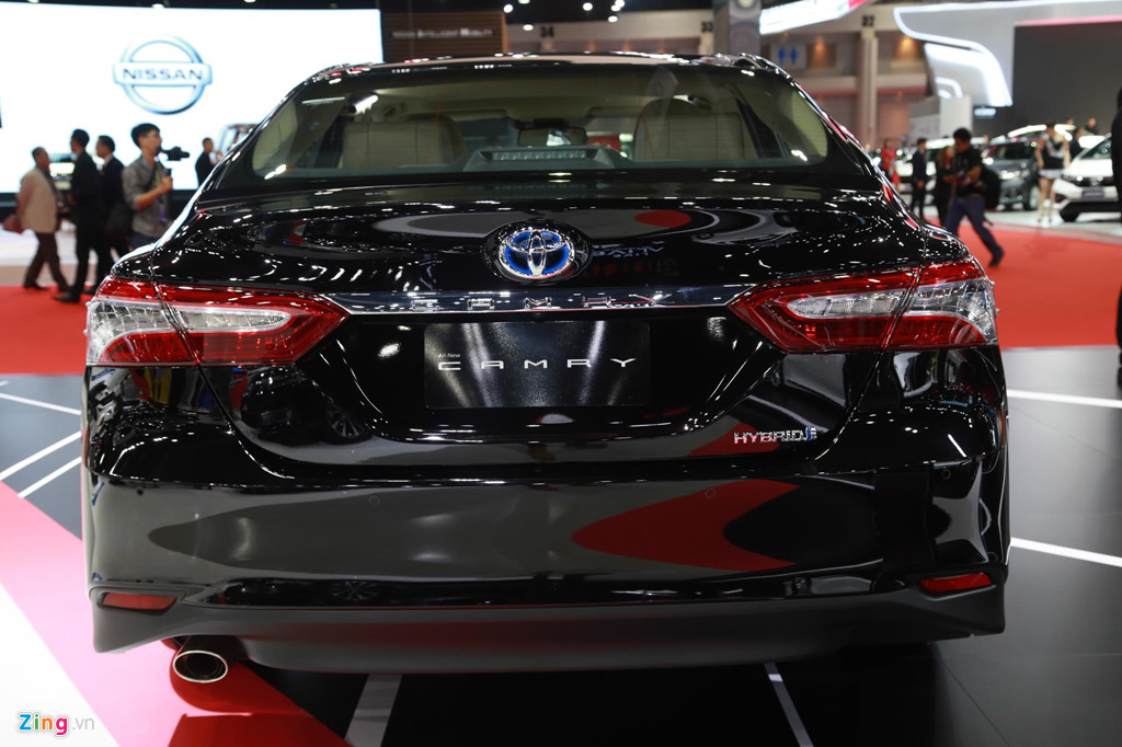 Chi tiết Toyota Camry 2019 sắp ra mắt tại VN Chi tiết Toyota Camry 2019 sắp ra mắt tại VN