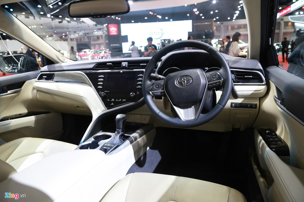 Chi tiết Toyota Camry 2019 sắp ra mắt tại VN Chi tiết Toyota Camry 2019 sắp ra mắt tại VN