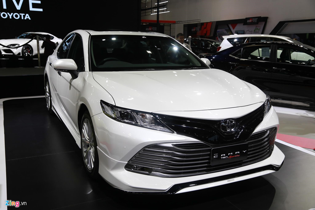 Chi tiết Toyota Camry 2019 sắp ra mắt tại VN Chi tiết Toyota Camry 2019 sắp ra mắt tại VN