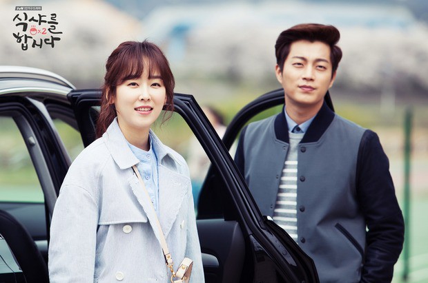 Tình cờ phát hiện giấy khám thai trên giường, tôi tưởng vợ muốn tạo bất ngờ cho mình nhưng chết đứng khi biết câu chuyện đằng sau, chỉ muốn lập tức ly hôn