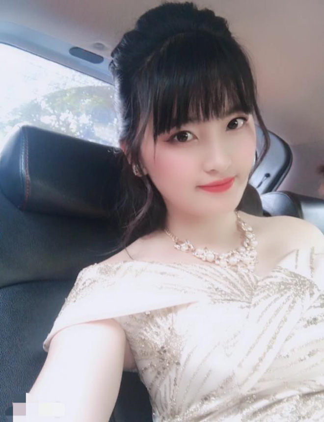 Em bé Lào Cai tái xuất bên mẹ nuôi Thanh Tâm, ai cũng bất ngờ vì cô bé càng lớn càng khác lạ