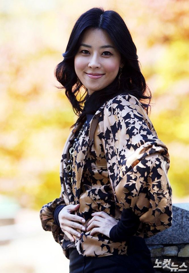 Thêm nữ nghệ sĩ tố bị biến thành ‘công cụ tình dục’ trong showbiz Hàn