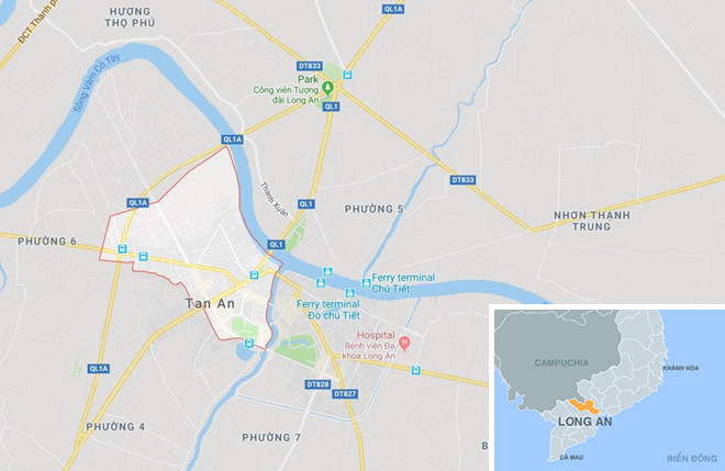 Kẻ tự xưng đạo diễn đài truyền hình dụ thiếu nữ lên ôtô để dâm ô