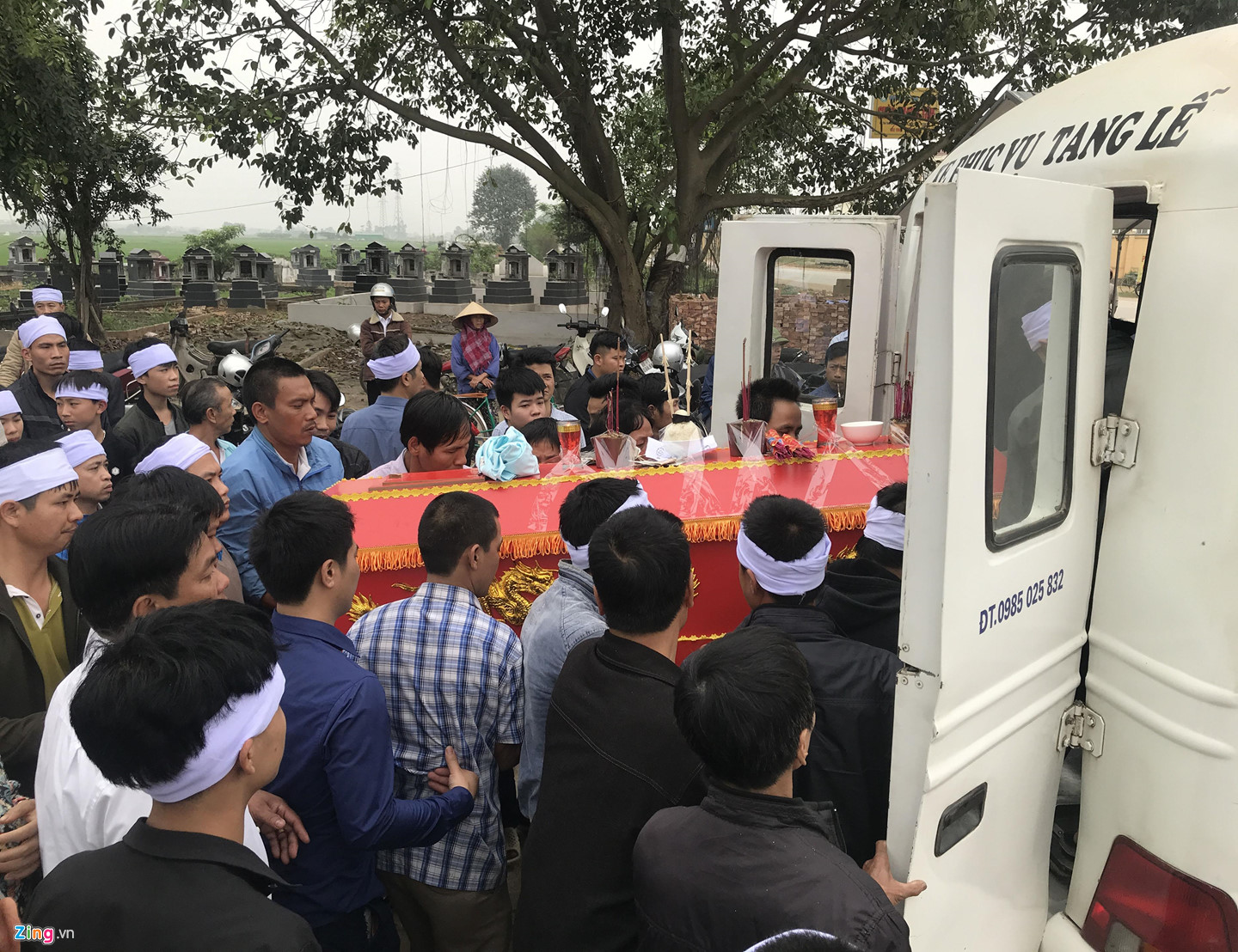 Video ảnh: Mẹ tài xế tông chết 7 người đi đám ma: Hãy tha thứ cho con chúng tôi