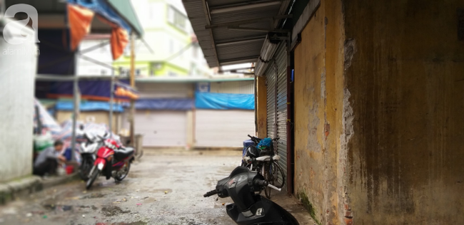 Vụ nghi dùng súng để cướp ở chợ Long Biên: Giật mình nhổm dậy, tôi thấy túi tiền bắn tung tóe dưới đất