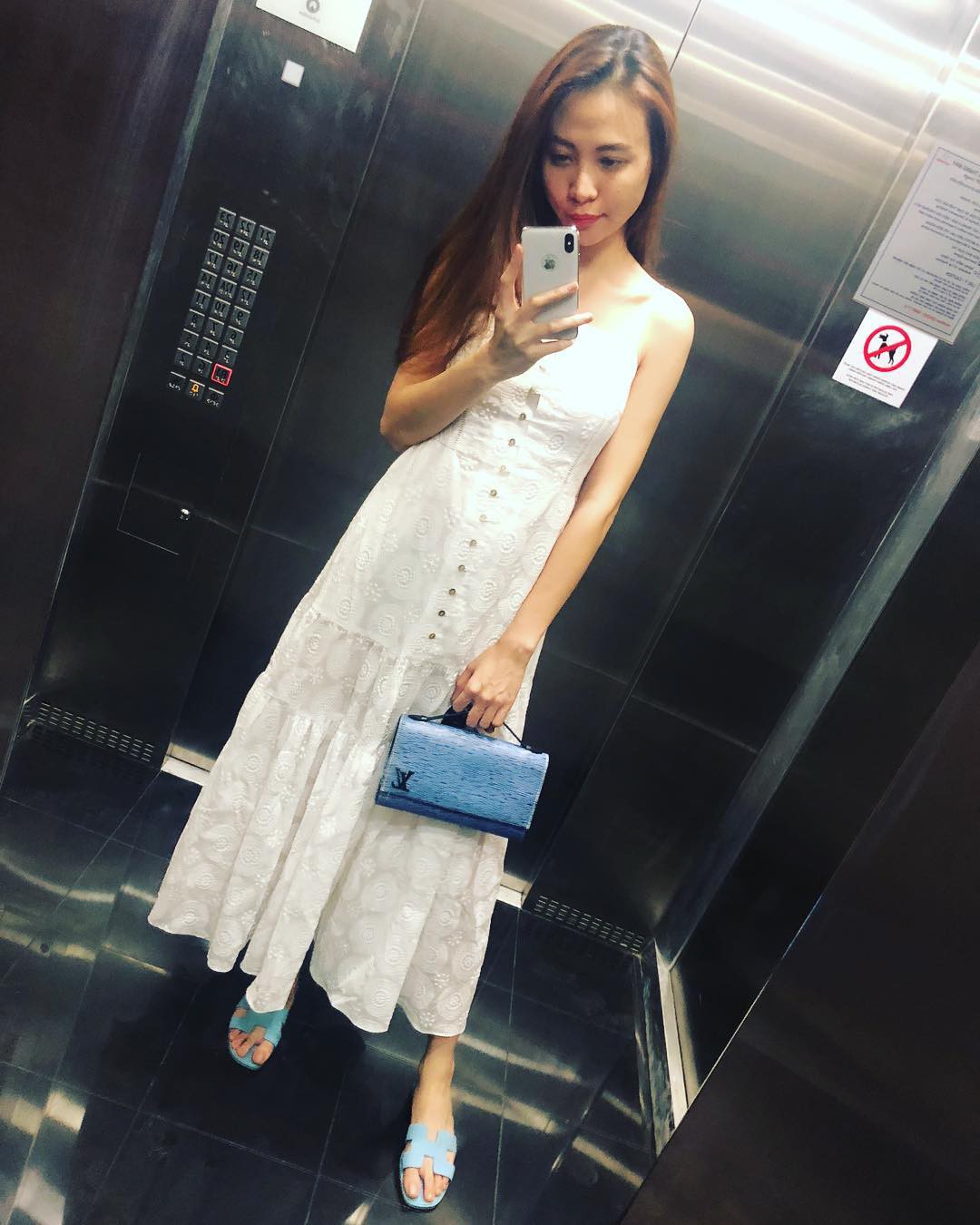 Đàm Thu Trang thường diện quanh 3 combo đơn giản này, nhưng vẻ thanh lịch và thời thượng của cô thì khó ai có thể phủ nhận