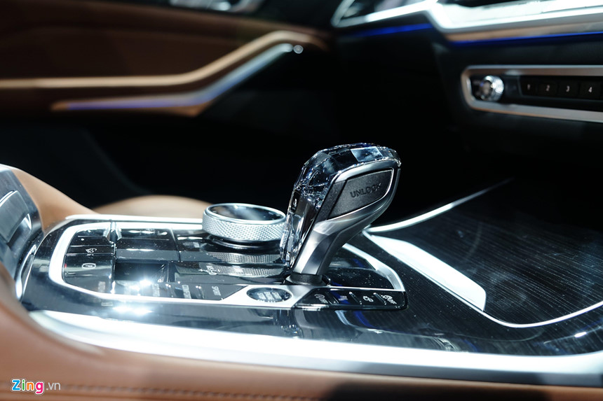 Khủng long BMW X7 hạ cánh Thái Lan, giá từ 285.000 USD Khủng long BMW X7 hạ cánh Thái Lan, giá từ 285.000 USD